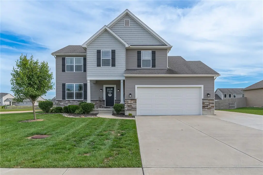 201 Oakridge Court, Carlisle, OH 45005 - #1