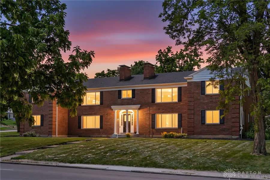 1121 Far Hills Avenue, Oakwood, OH 45419 - #2
