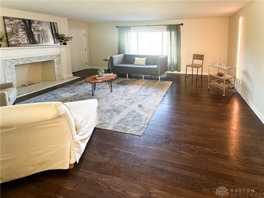 1121 Far Hills Avenue, Oakwood, OH 45419 - #3