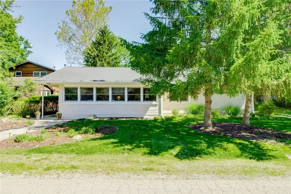 163 E Herman Street, Yellow Springs Vlg, OH 45387