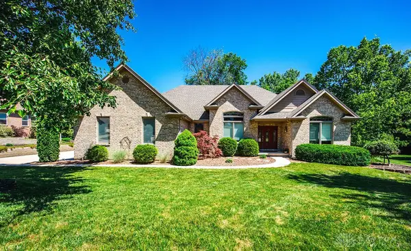 1271 Oakleaf Drive, Beavercreek, OH 45434