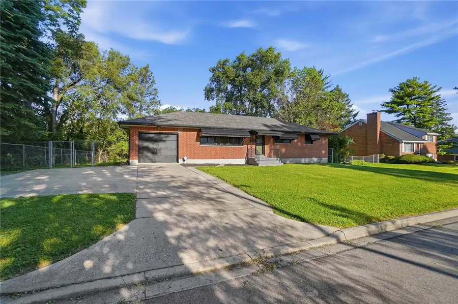 327 Constantia Avenue, Dayton, OH 45419 - #2