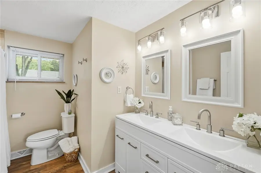 542 Alma Avenue, Miamisburg, OH 45342 - #2