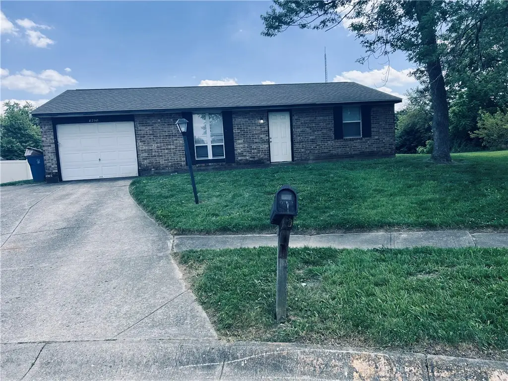 8258 Ivy Glen Circle, Huber Heights, OH 45424 - #1