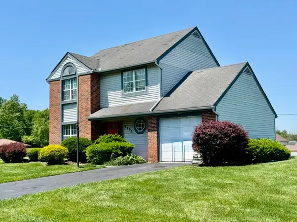 2705 Nicholas Road, Dayton, OH 45417