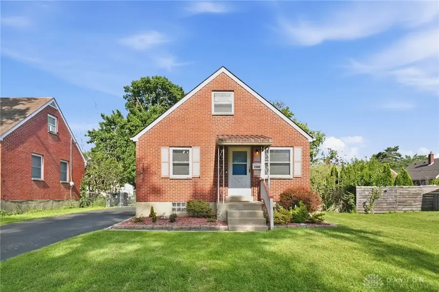 2505 Hazelwood Avenue, Kettering, OH 45419 - #2