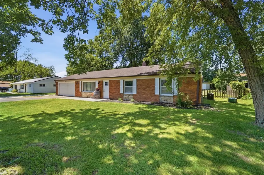 9095 N Bunnell Hill Road, Clear Creek, OH 45458 - #2
