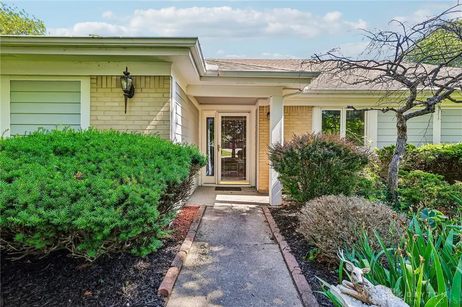 383 Copper Beech Court, Dayton, OH 45459 - #3