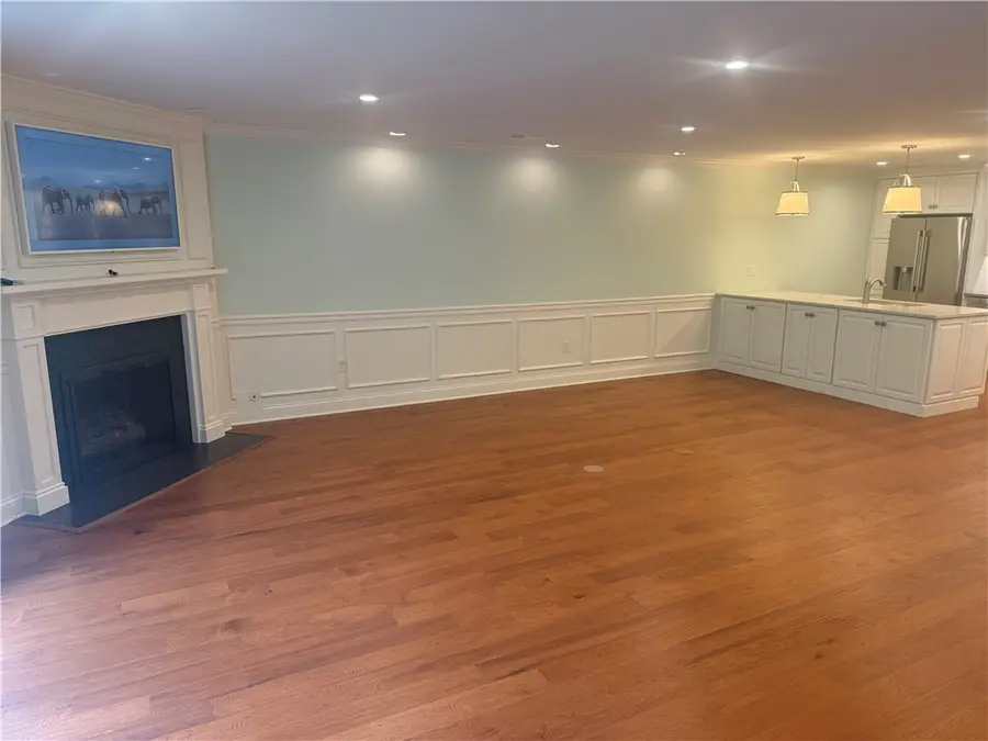 333 Oakwood Avenue #2E, Oakwood, OH 45409 - #3