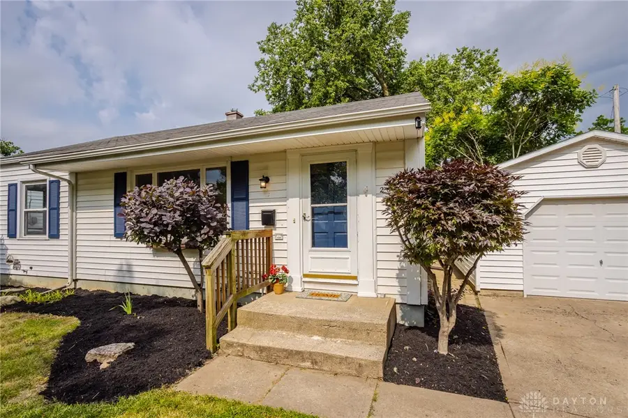261 N Delmar Avenue, Dayton, OH 45403 - #2