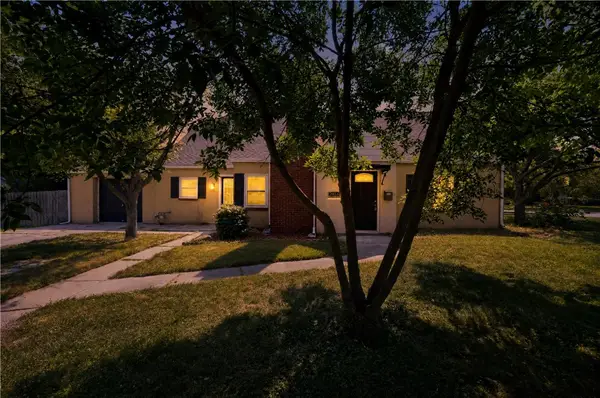 2816 Hazelwood Avenue, Kettering, OH 45419
