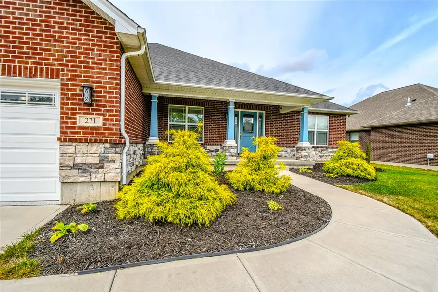 271 Montgomery Lane, Springboro, OH 45066 - #2