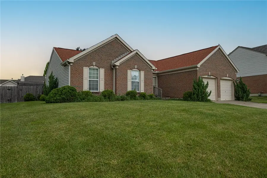2502 Hillsdale Drive, Beavercreek, OH 45431 - #2