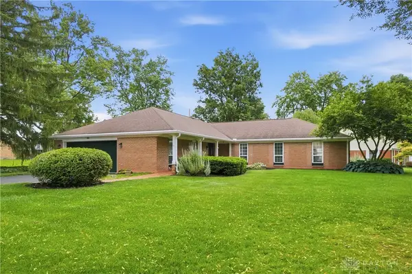 901 New England Avenue, Centerville, OH 45429