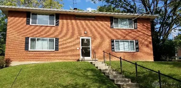 1267 Westcliff Court, Kettering, OH 45409