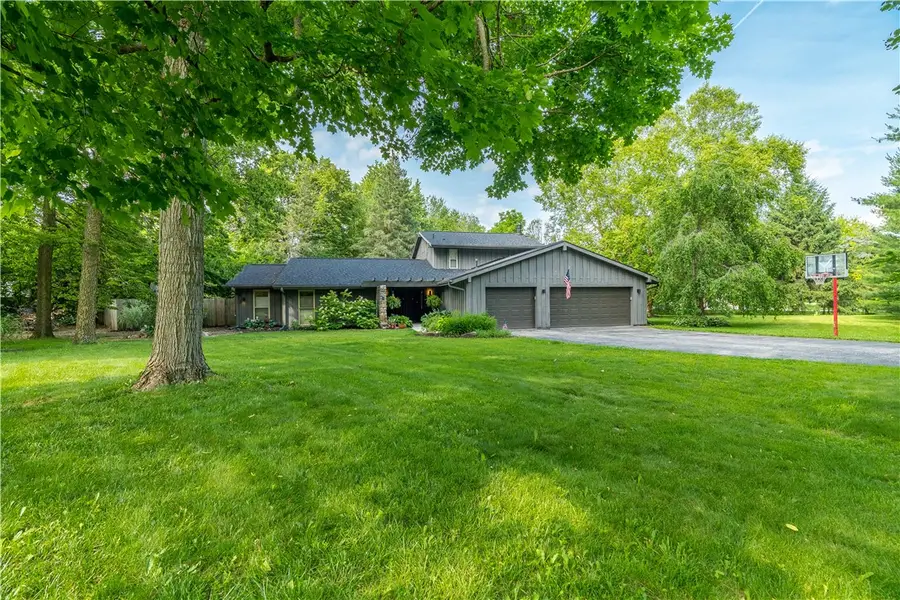 2425 Black Drive, Troy, OH 45373 - #2