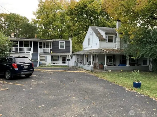 4518 Woodland Hills Boulevard, Dayton, OH 45414