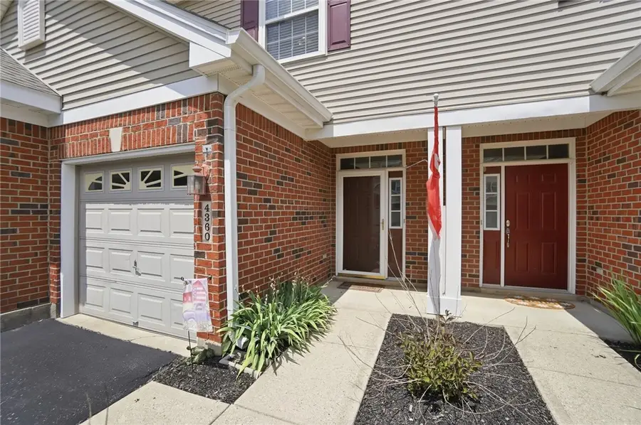 4360 Straight Arrow Road, Beavercreek, OH 45430 - #2