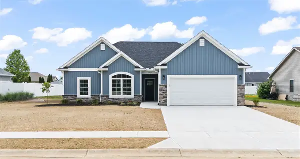 2917 Seminole Way, Piqua, OH 45356