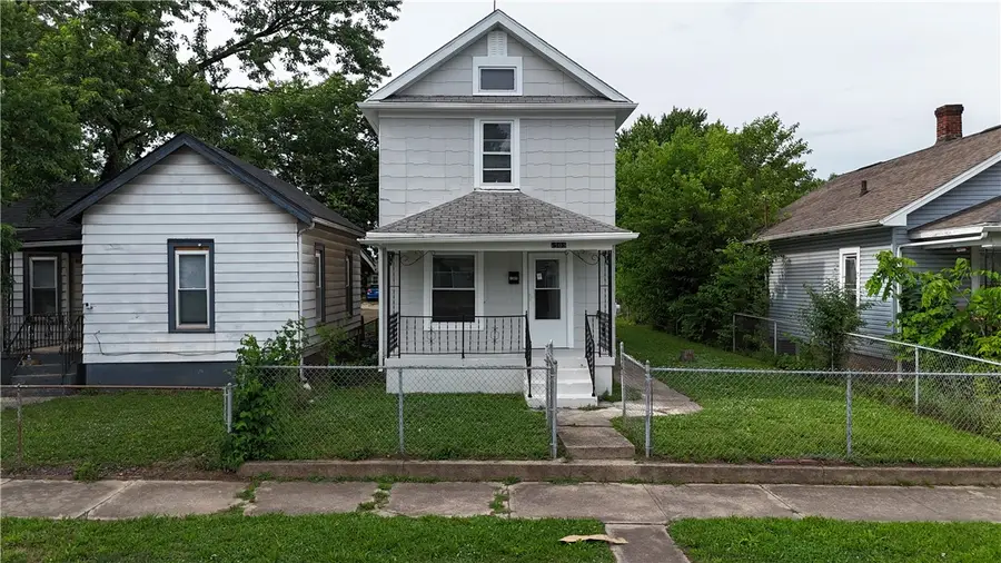 1505 Lawn Avenue, Middletown, OH 45044 - #2