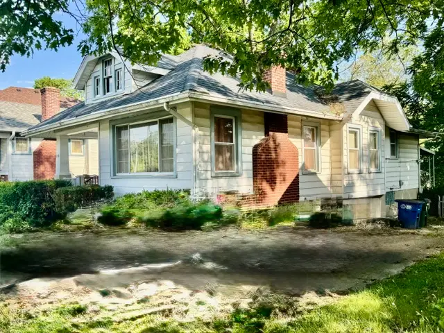 1310 W Hillcrest Avenue, Dayton, OH 45406 - #1