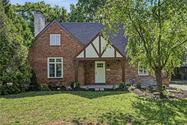 1614 Catalpa Drive, Dayton, OH 45406