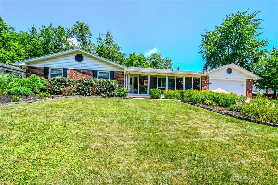 2517 Banyon Drive, Beavercreek, OH 45431 - #2