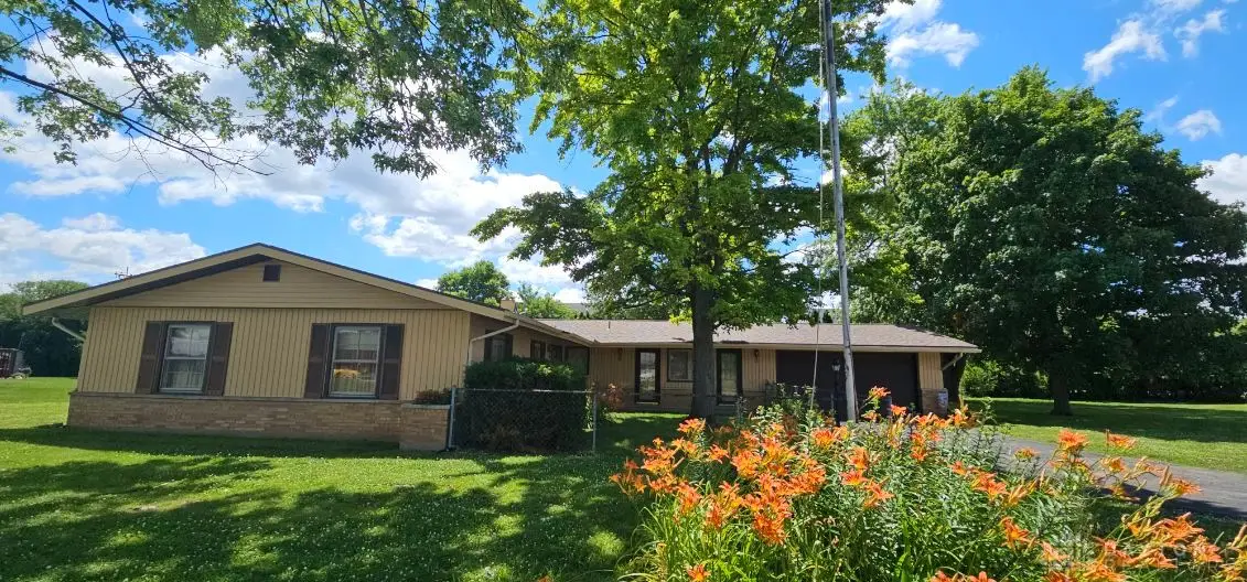 201 Eaton Avenue, Eaton, OH 45320 - #1