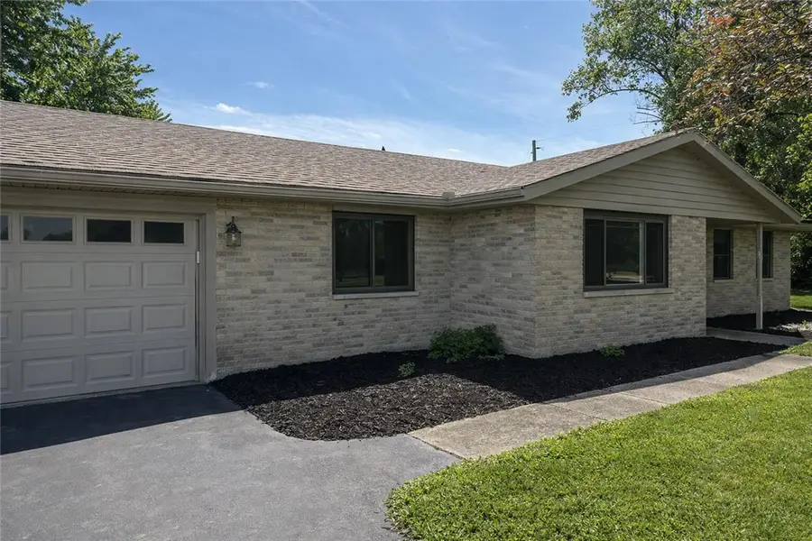 4845 Broadway Road, Springfield, OH 45502 - #2