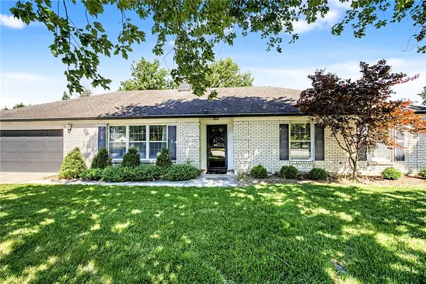 9909 Sheehan Road, Centerville, OH 45458