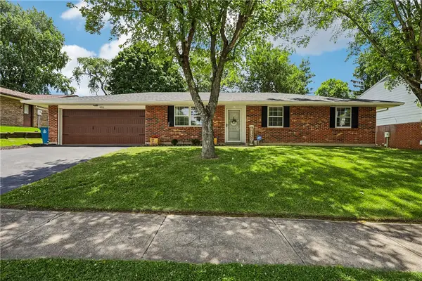 4916 Arrowview Drive, Huber Heights, OH 45424