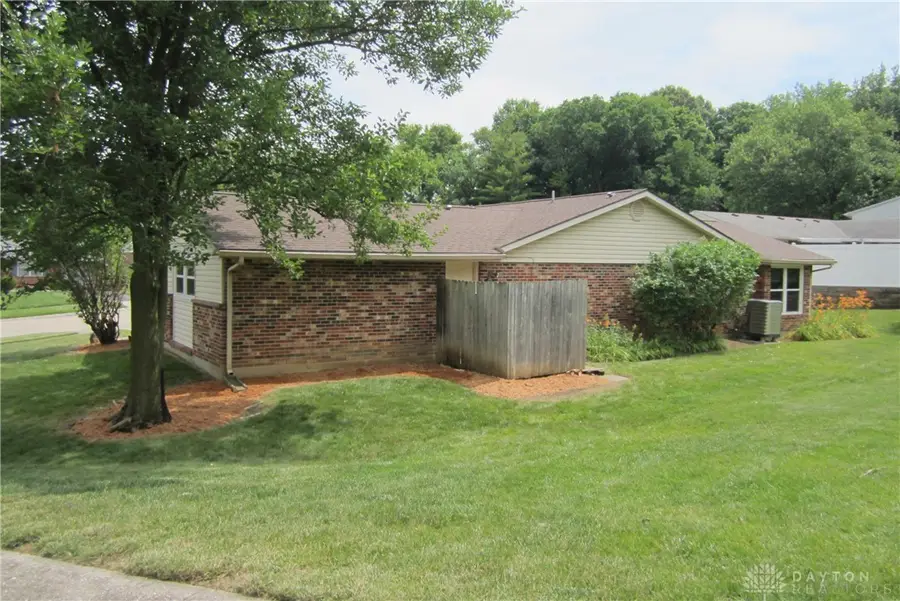 4902 Birchview Court, Huber Heights, OH 45424 - #3