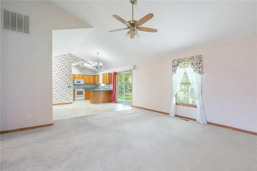 86 Stony Pointe Drive, Springboro, OH 45066 - #3