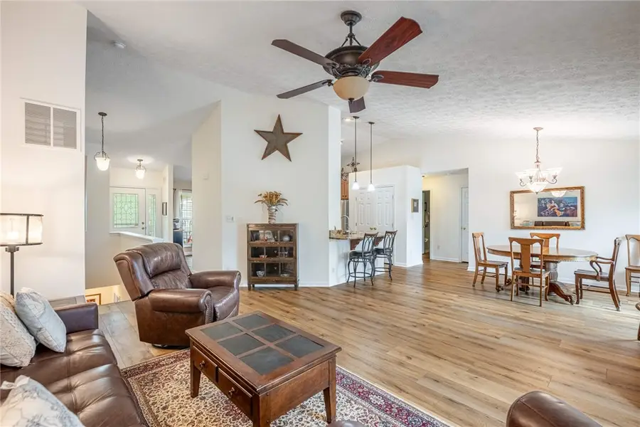 155 Keevers Point, Springboro, OH 45066 - #3
