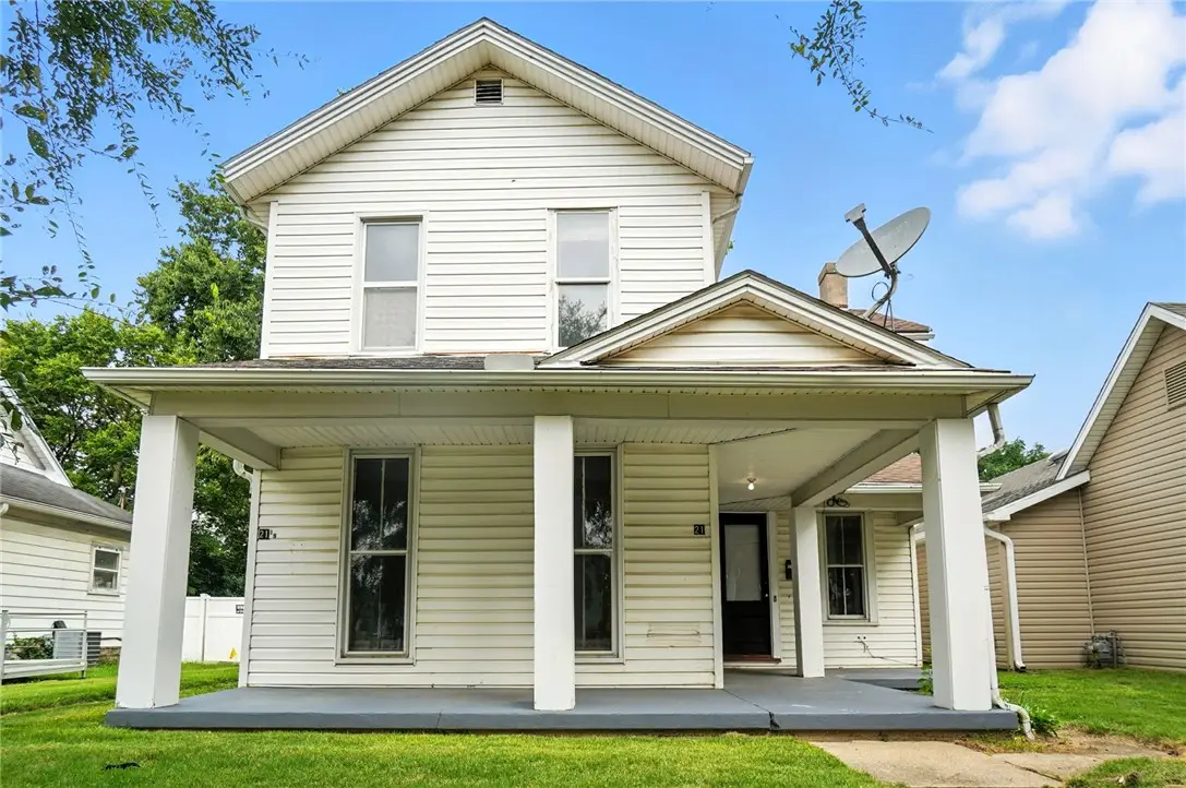 21 W Main Street, West Carrollton, OH 45449 - #1