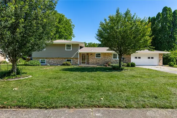 655 Paxson Drive, Yellow Springs Vlg, OH 45387