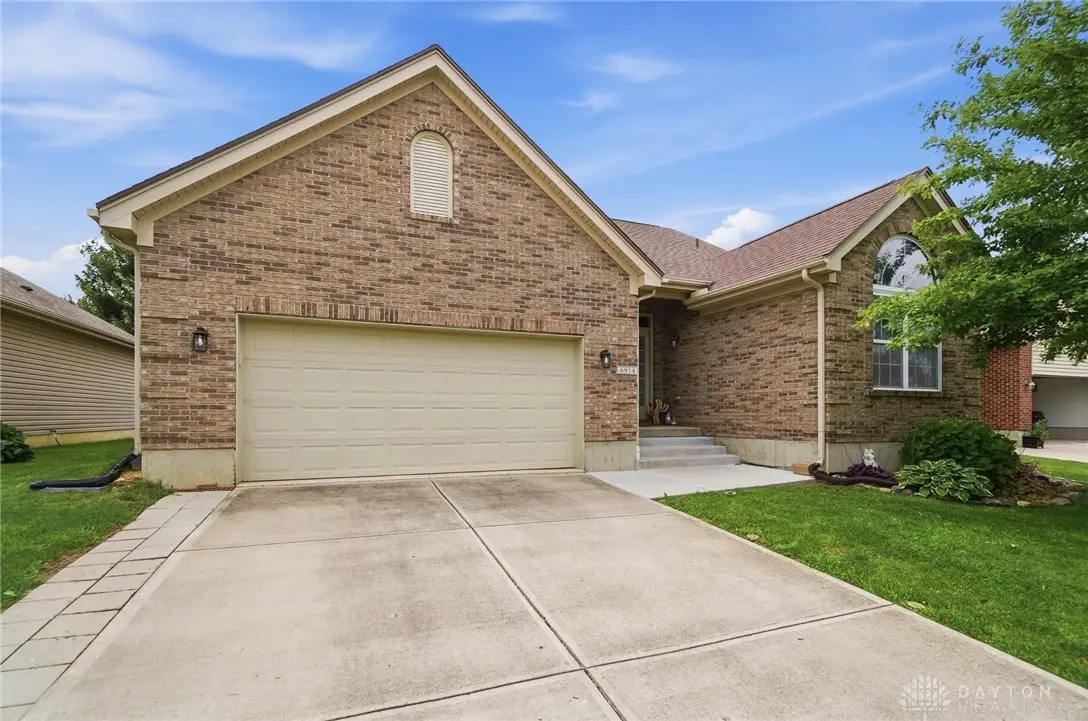 6914 Buell Lane, Huber Heights, OH 45424 - #1