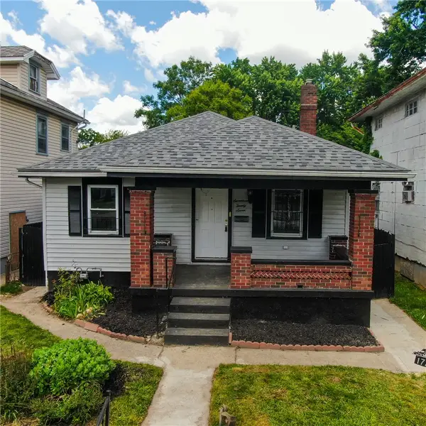 1727 W Riverview Avenue, Dayton, OH 45402