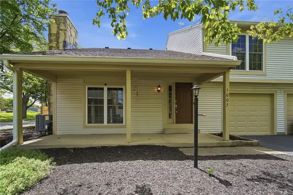1007 Foxshire Place, Centerville, OH 45458