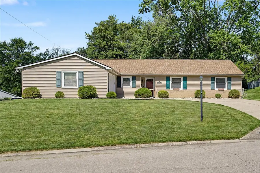 185 Broadripple Road, Centerville, OH 45458 - #3