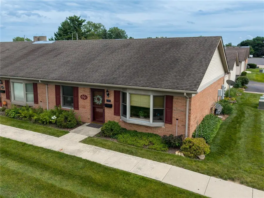 1992 Willoughby Avenue, Northridge, OH 45502 - #2