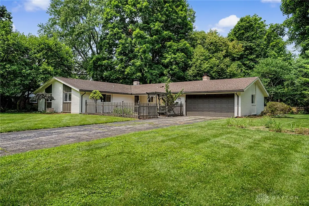 460 Deauville Drive, Washington, OH 45429 - #1