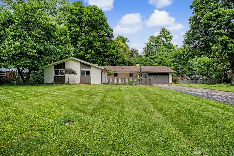 460 Deauville Drive, Washington, OH 45429 - #2