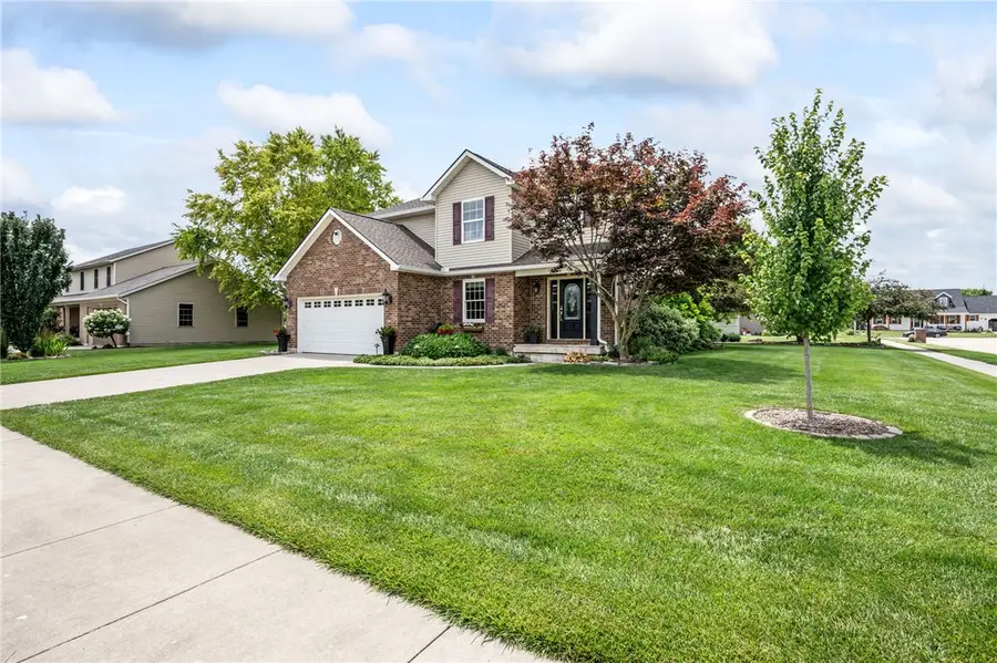 884 Shaftsbury Road, Troy, OH 45373 - #3