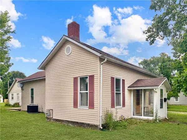 118 E Mechanic Street, Eaton, OH 45320