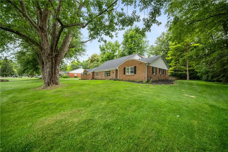 2196 Merrimont Drive, Troy, OH 45373 - #2