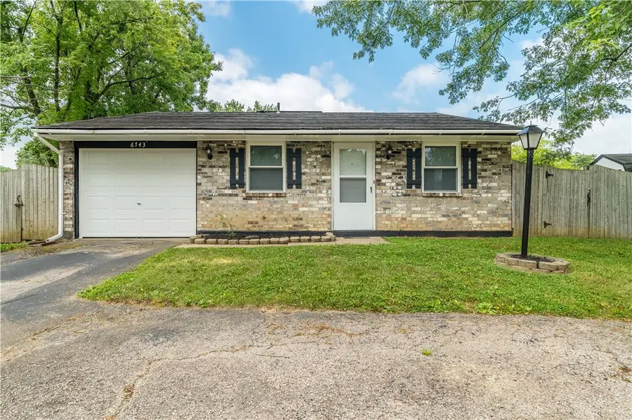 6743 Tiger Drive, Huber Heights, OH 45424 - #2