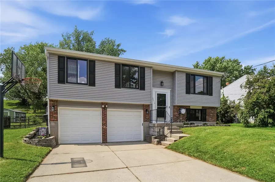 5673 Planet Drive, Fairfield, OH 45014 - #3