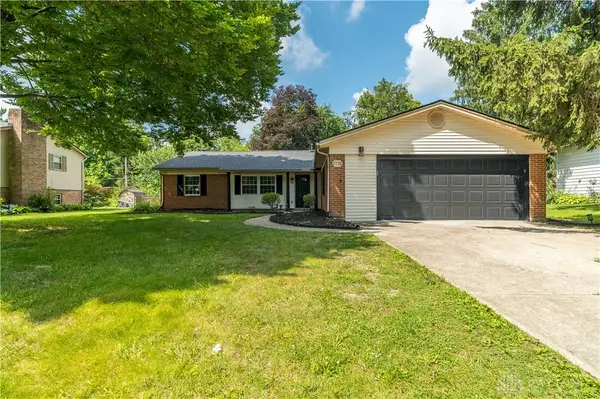 2776 Corlington Drive, Kettering, OH 45440
