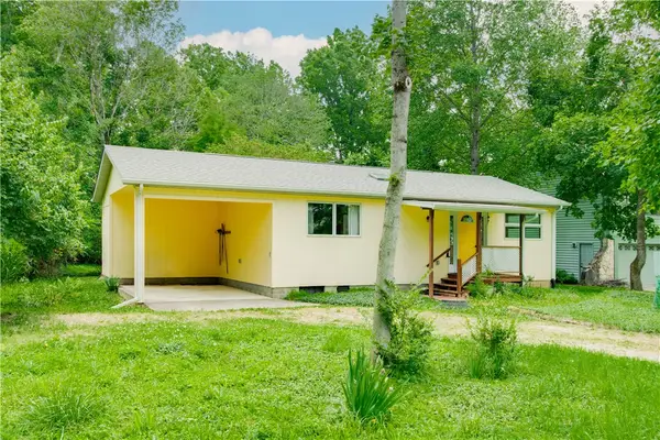 975 S High Street, Yellow Springs Vlg, OH 45387